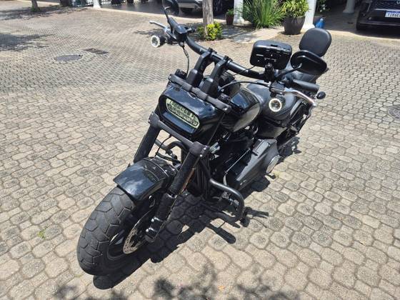 HARLEY-DAVIDSON SOFTAIL FAT BOB 114 